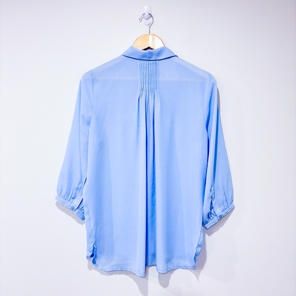 SUZY SHIER Light blue flowy button down shirt - Picture 2 of 8